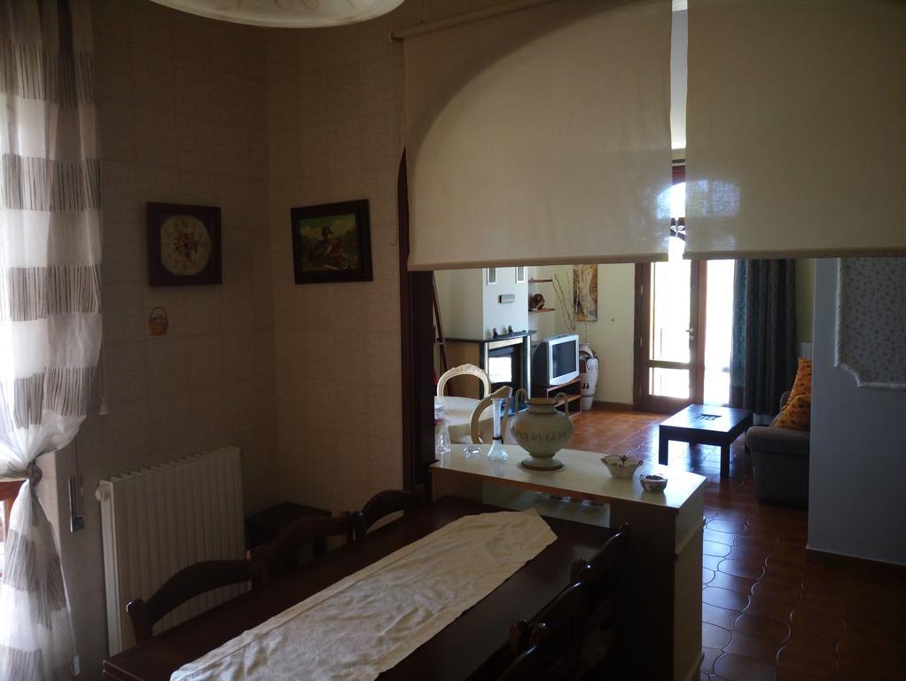 Villa Le Giare Ospitalita Diffusa أَجيرولا المظهر الخارجي الصورة