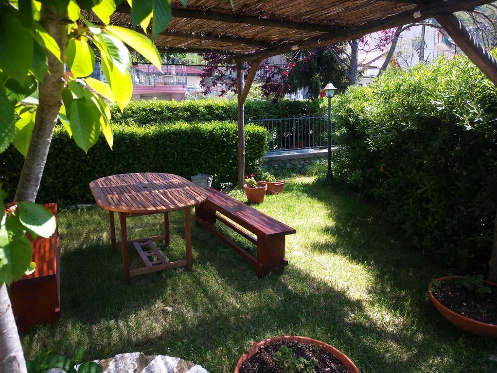 Villa Le Giare Ospitalita Diffusa أَجيرولا المظهر الخارجي الصورة
